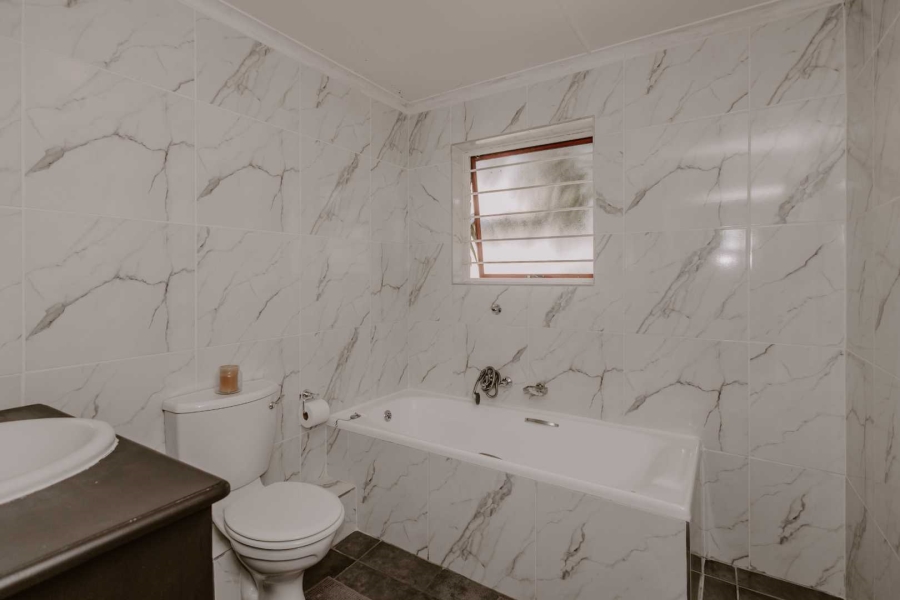 3 Bedroom Property for Sale in De Tijger Western Cape